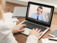 AE, sportello online con videochiamata