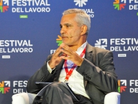 Scarpetta, OCSE: “Quasi il 30% dei posti di lavoro sarà impattata dall'IA”